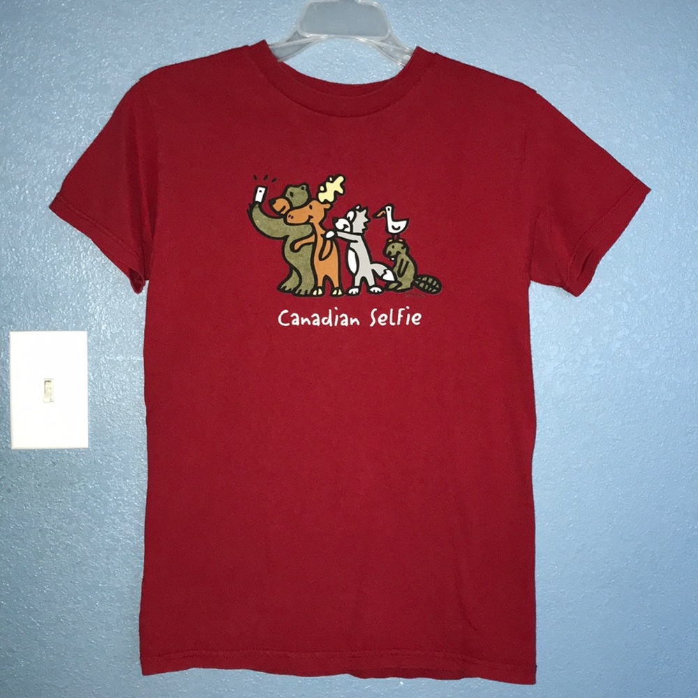 VINTAGE RED TEE